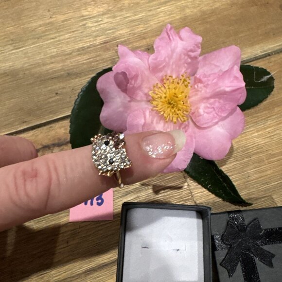 Adorable Hello Kitty Cat Kitten Silvertone Costume Adjustable Ring NEW w Box A3 - Picture 5 of 6